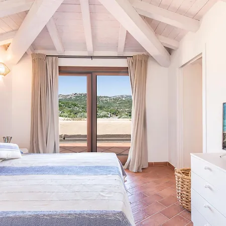 Elegant 3 Bedroom In Porto Cervo Apartamento