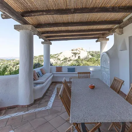 Elegant 3 Bedroom In Porto Cervo *