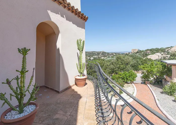 Daire Elegant 3 Bedroom In Porto Cervo Liscia di Vacca