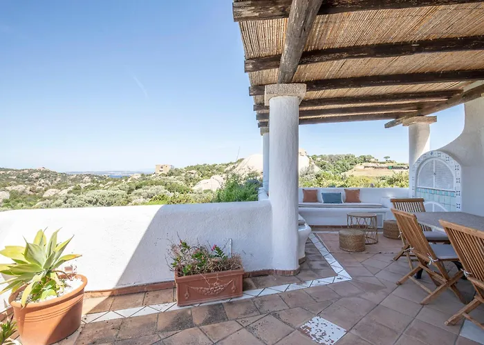 Elegant 3 Bedroom In Porto Cervo * Liscia di Vacca