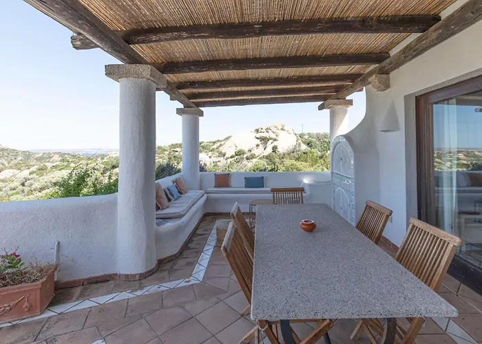Elegant 3 Bedroom In Porto Cervo *